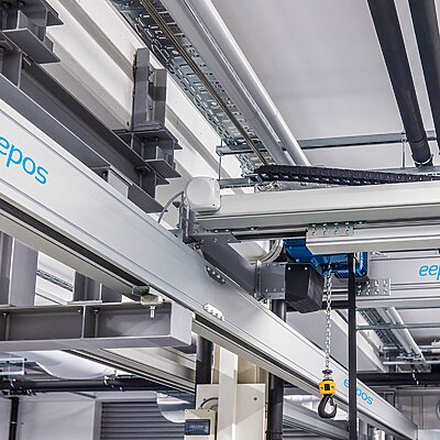 Layertec Reinraum Kran Kransystem Krananlage Hallenkran Deckenkran Kranmotor Kranantrieb Cleanroom Crane System Hall Ceiling Motor Drive 10
